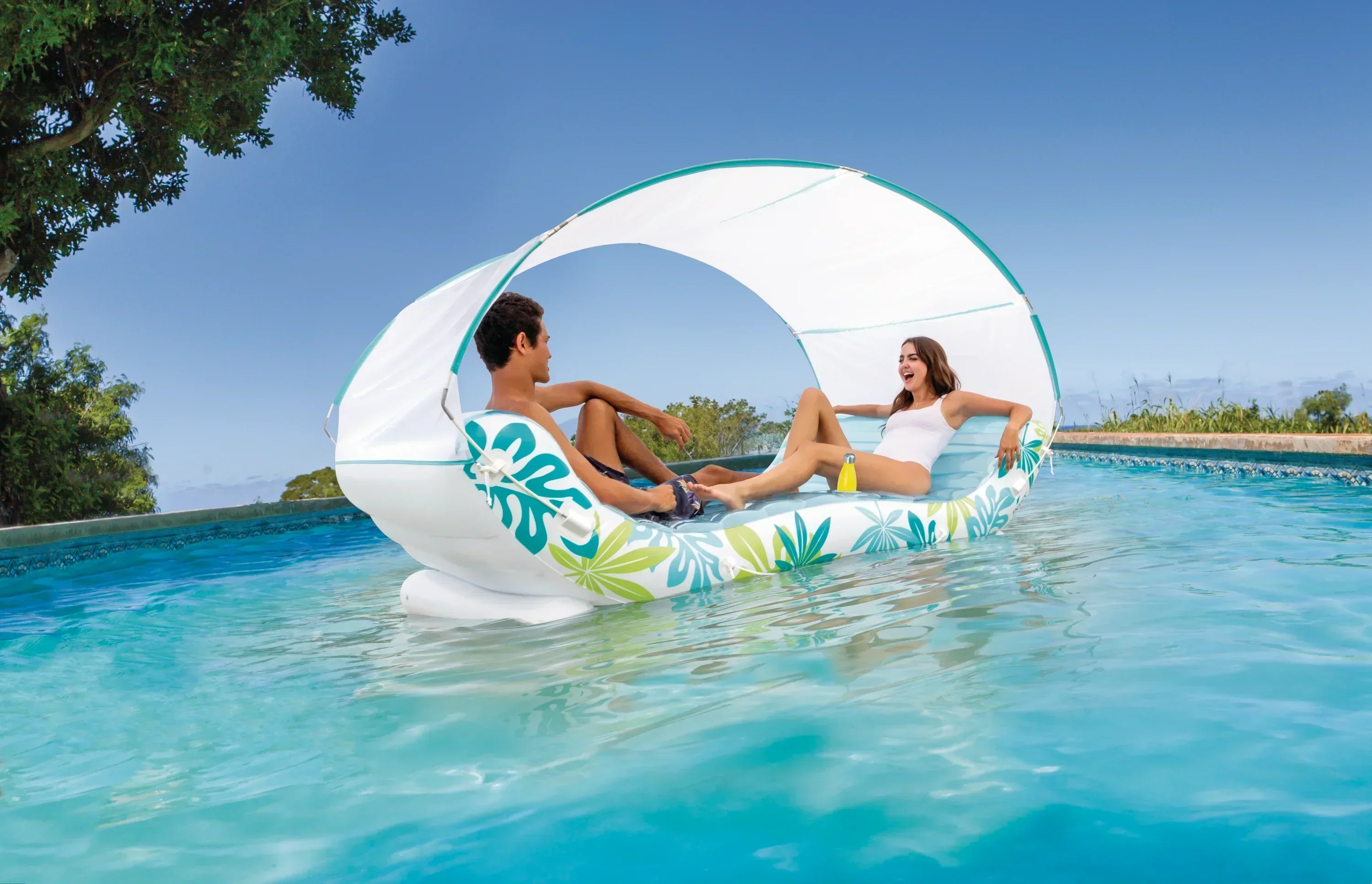 Tropical Canopy Inflatable Lounge 56294 - Image 4
