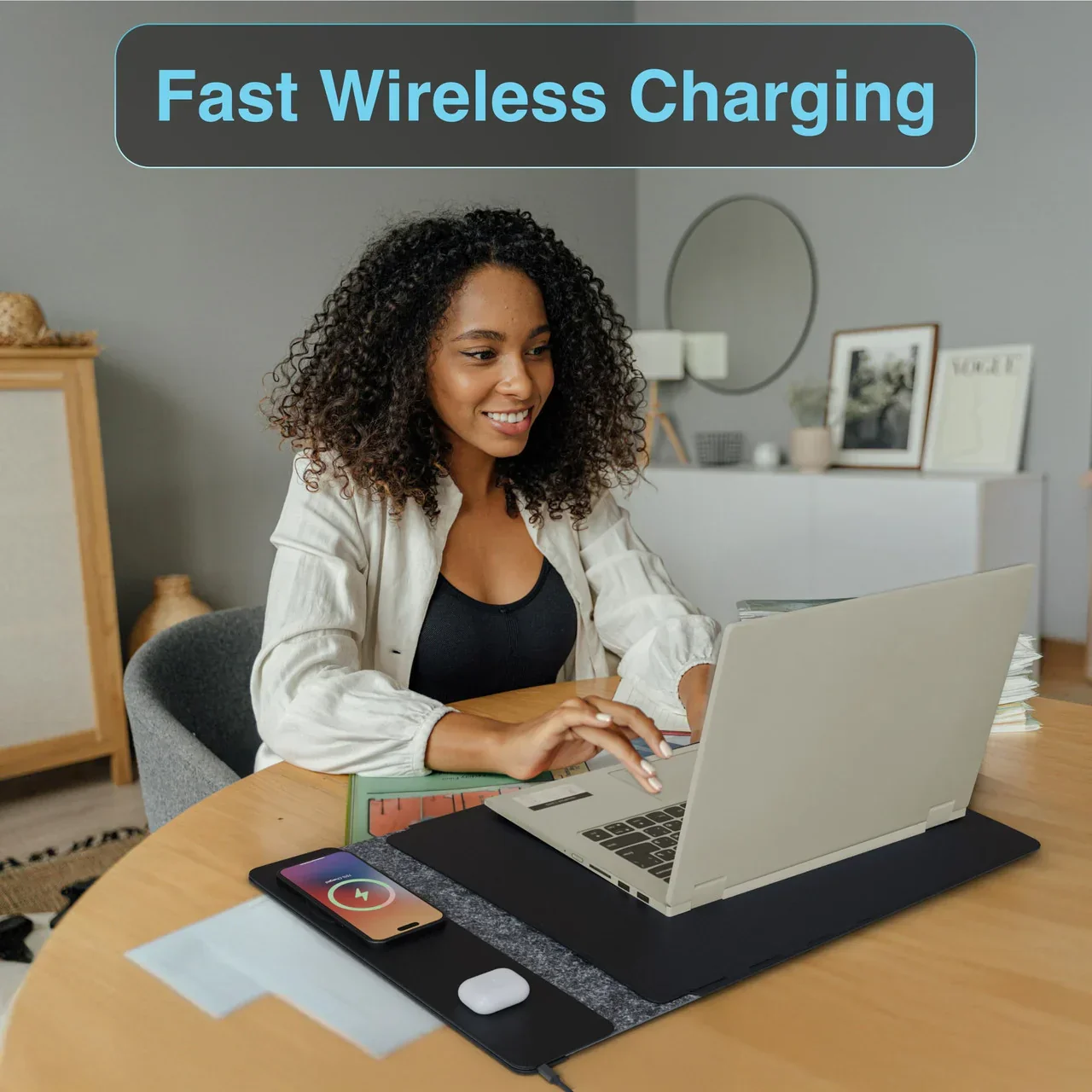 Wireless Charging Laptop Sleeve Up to 16 Inch Black - Image 3